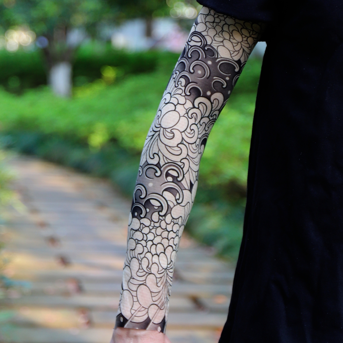 Ultra thin seamle Tattoo Flowe – Travel Accessories Deals Bewertung und Preis
