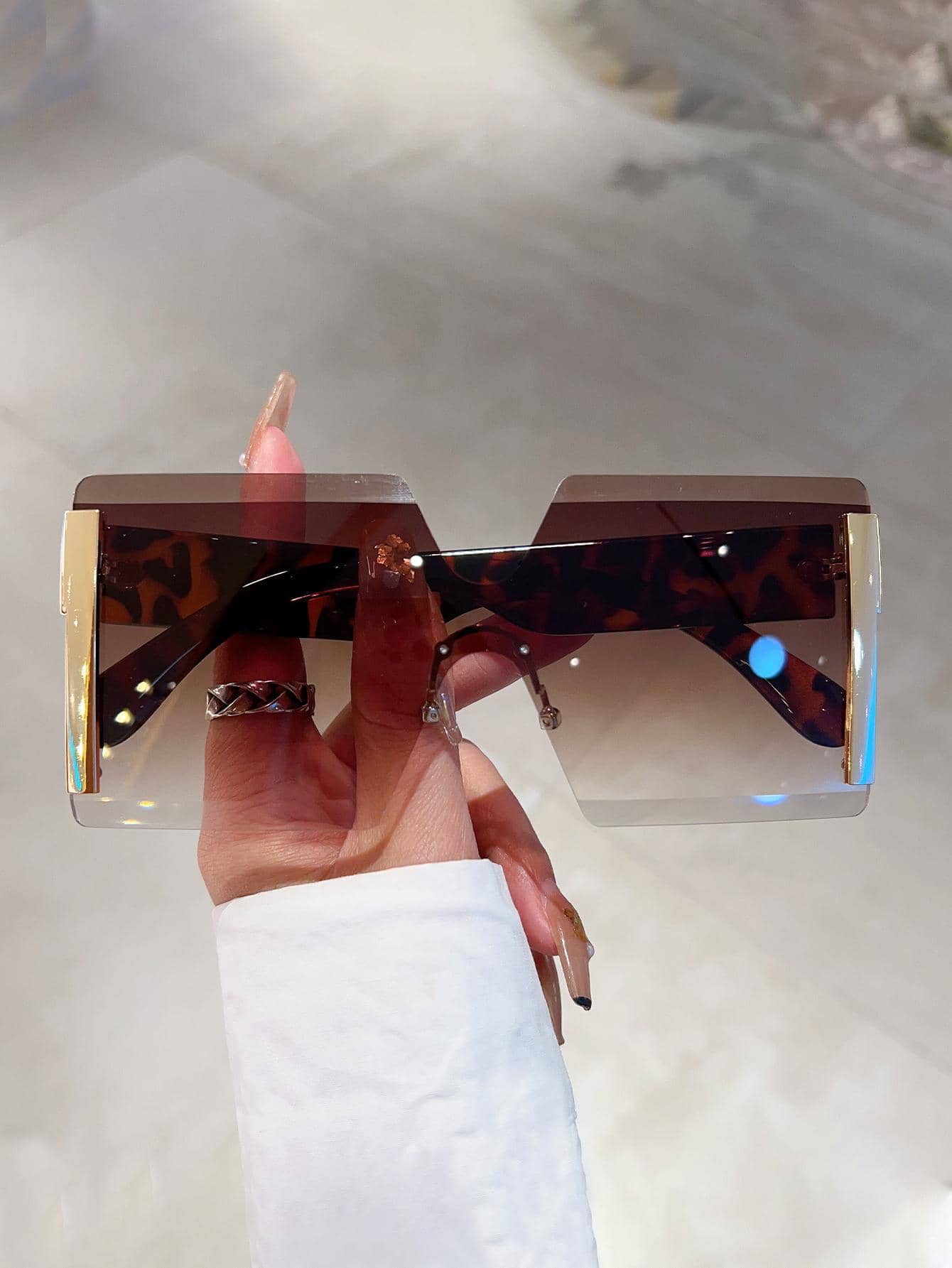 Ombre Gradient Rimless Square  – Travel Accessories Unisex Bewertung und Preis