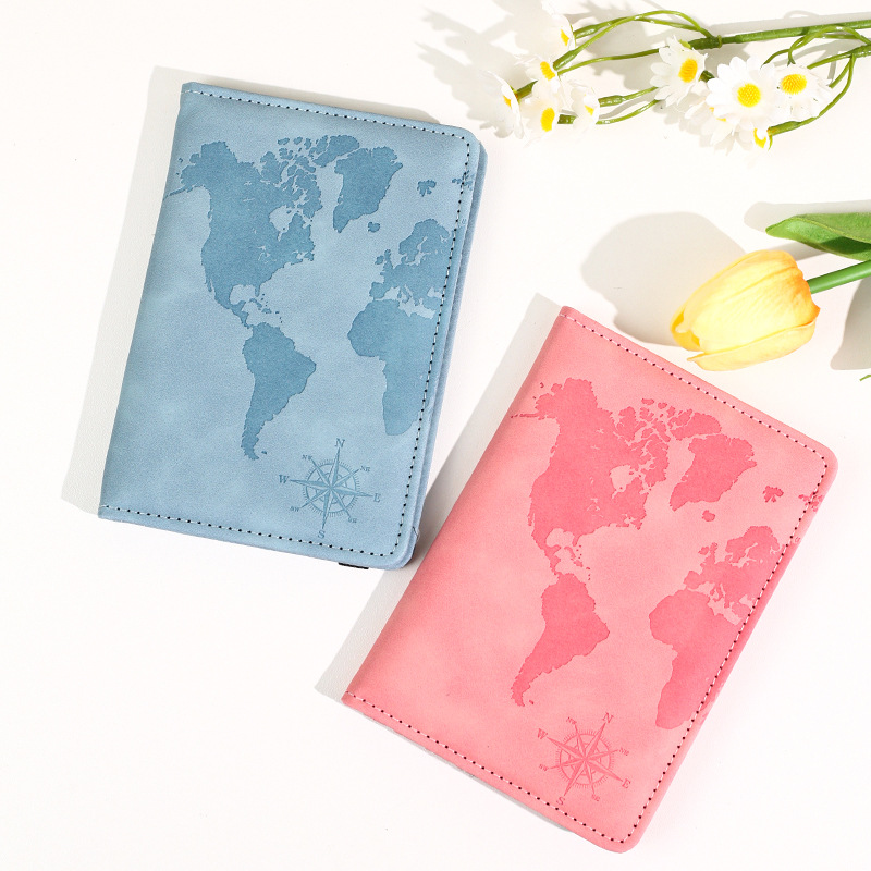 New Map Printed Passport Holde – Travel Accessories On Plane Bewertung und Preis
