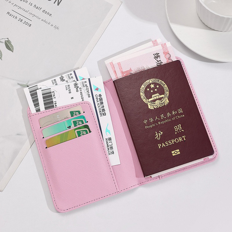 Hello Kitty Women Passport Cov – Travel Accessories On Plane Bewertung und Preis